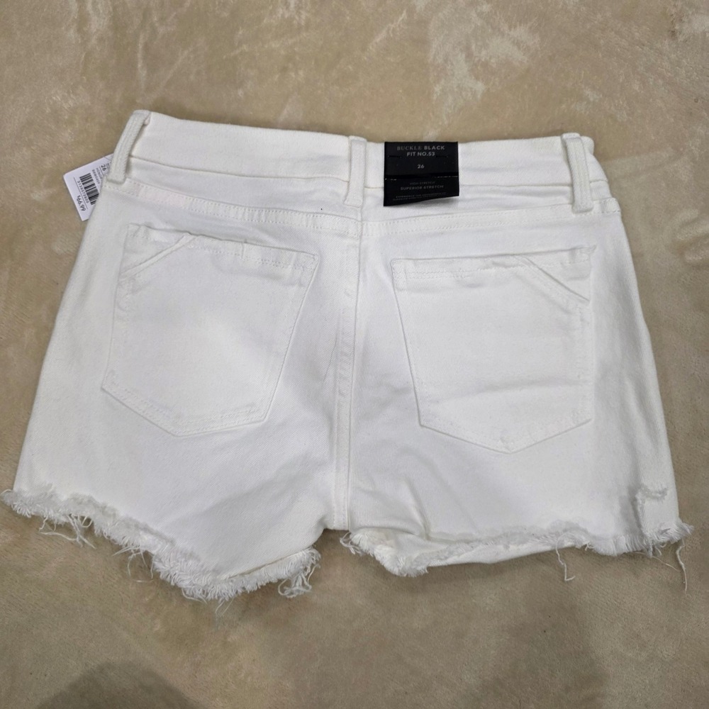 Buckle Black Fit No. 53 White Denim Shorts Size 26 NWT Frayed Mid-Rise - Picture 5 of 6